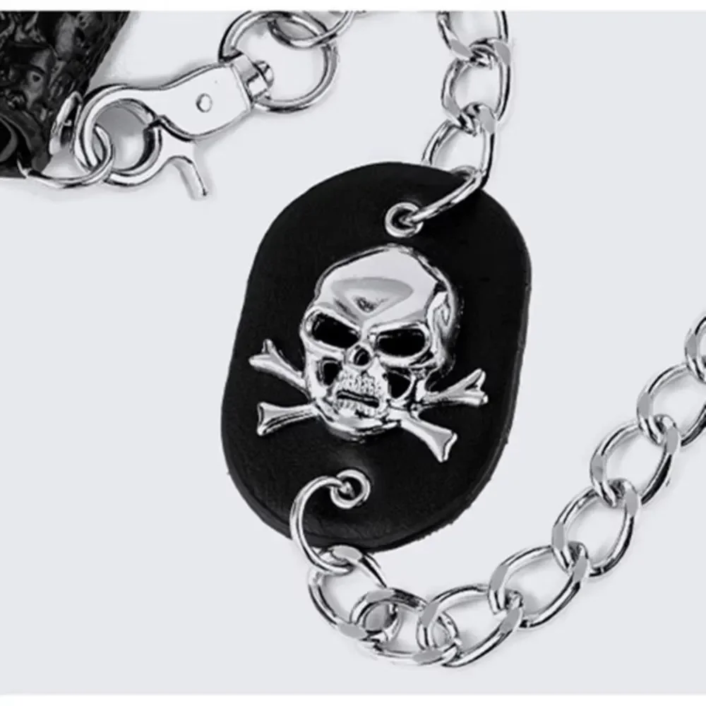 Skull & Crossbones Wallet Chain - Black and Silver